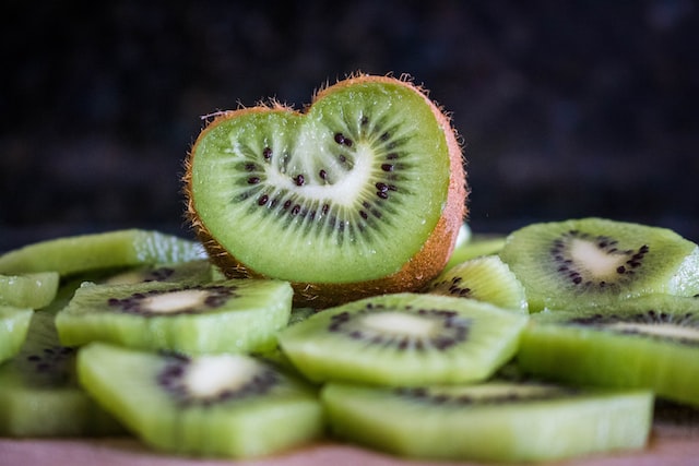 The Amazing Health Benefits Of Kiwi Fruit: A Must-read